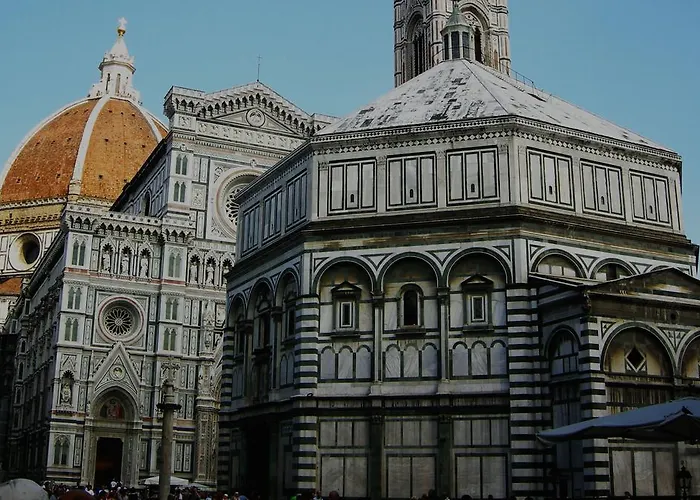 Florence Vintage Apartments